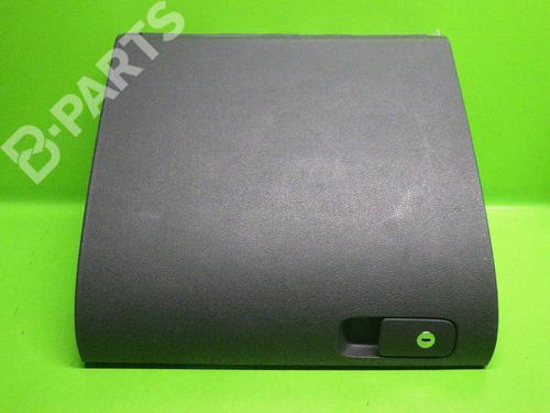 Used Glove box VW GOLF PLUS V (5M1, 521) 1.9 TDI (105 hp) 6389161