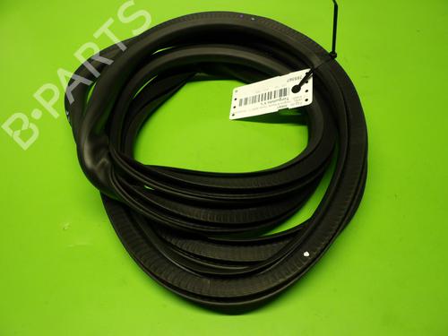 Used Rubber door seal OPEL INSIGNIA B Country Tourer (Z18) 2.0 CDTi (47) (170 hp) 14741355