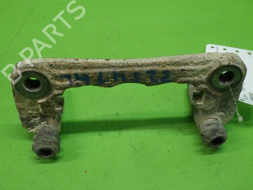 Soporte Soporte MITSUBISHI PAJERO III (V7_W, V6_W) 3.2 Di-D (V68W) (160 hp) 36172845 36172845