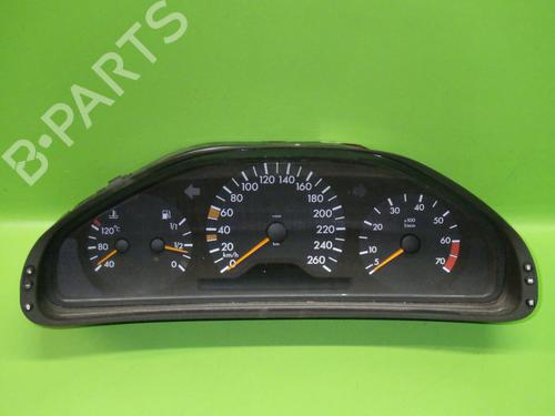 Kombiinstrument Kombiinstrument MERCEDES-BENZ CLK (C208) CLK 320 (208.365) (218 hp) 33893892 33893892