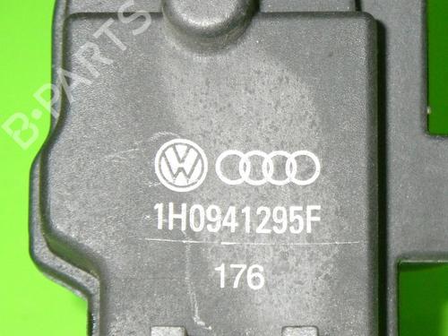 Headlight adjuster motor VW GOLF III (1H1) 1.9 TDI | BP14701911E19 