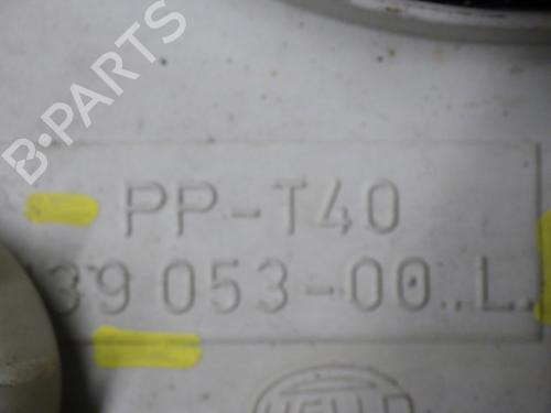 Right headlight VW VENTO (1H2) 1.8 | BP30331930C29