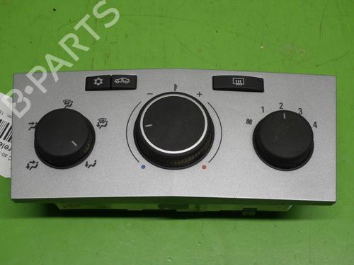 Used Climate control OPEL ASTRA H GTC (A04) 1.9 CDTi (L08) (150 hp) 21946347