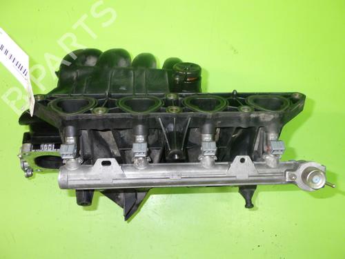 Collecteur D'Admission VW GOLF IV (1J1) 1.4 16V (75 hp) 15720406