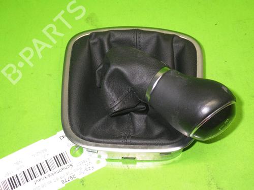 Used Shift knob VW POLO V (6R1, 6C1) 1.2 TSI (105 hp) 14728070