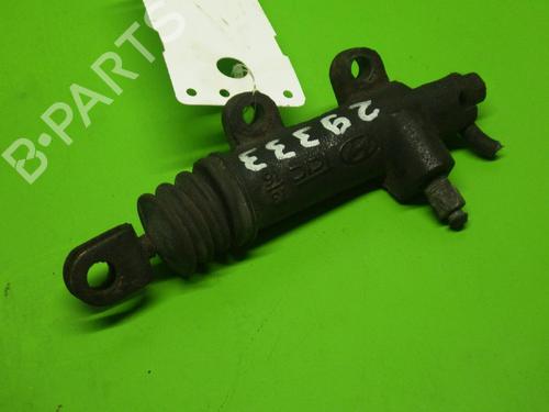 Clutch slave cylinder HYUNDAI SANTA FÉ I (SM) 2.0 CRDi 4x4 | BP14729736M113 