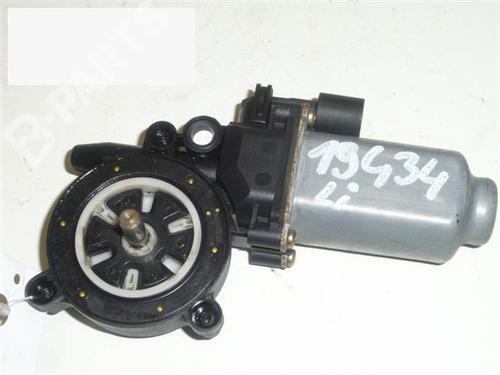 Moteur de lève-vitre avant gauche RENAULT CLIO II (BB_, CB_) 1.2 (BB0A, BB0F, BB10, BB1K, BB28, BB2D, BB2H, CB0A,... (58 hp) 6603202