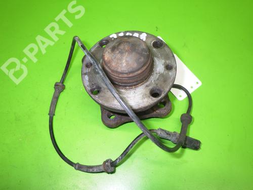 Used Right rear steering knuckle Right rear steering knuckle FIAT STILO (192_) 1.6 16V (192_XB1A) (103 hp) 8821023 8821023