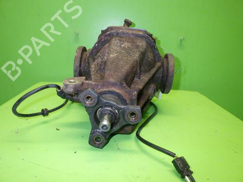Used Rear differential MERCEDES-BENZ 124 Saloon (W124) 200 D (124.120) (75 hp) 27976364
