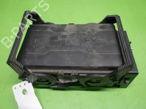 Used Fuse box OPEL INSIGNIA B Sports Tourer (Z18) 1.5 (35) (140 hp) 19326244