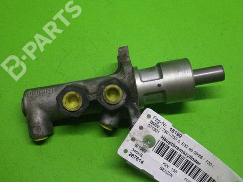 Used Brake master cylinder BMW 7 (E32) 735 i, iL (211 hp) 6378083