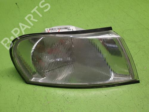 Used Right front indicator OPEL VECTRA B Estate (J96) 1.8 i 16V (F35) (115 hp) 29739991