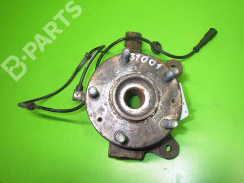 Used Right front steering knuckle LAND ROVER FREELANDER I (L314) 2.0 DI 4x4 (98 hp) 8810478