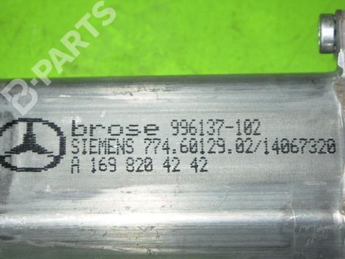 Right front window motor MERCEDES-BENZ A-CLASS (W169) A 180 CDI (169.007, 169.307) | BP6652537E20 