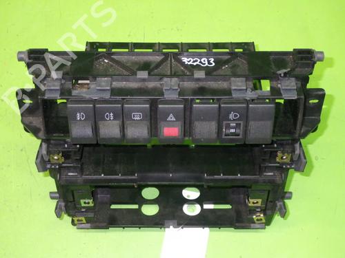 Midtkonsoll AUDI A4 B5 (8D2) 2.8 quattro (193 hp) 29872858