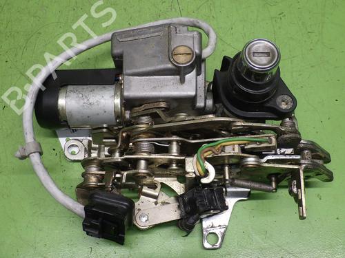 Used Tailgate lock MERCEDES-BENZ 124 T-Model (S124) 300 TE (124.090) (180 hp) 30047055