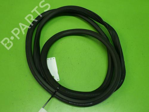 Used Rubber door seal OPEL ASTRA K (B16) 1.5 CRDI (68) (122 hp) 25981577