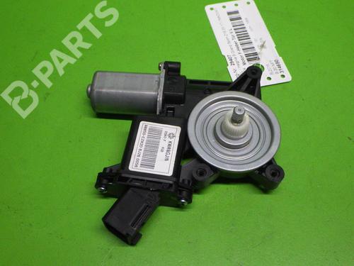 Used Left front window motor OPEL INSIGNIA B Grand Sport (Z18) 2.0 4x4 (68) (260 hp) 7802944