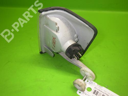 Right front indicator MERCEDES-BENZ 190 (W201) E 1.8 (201.018) | BP8520406C33 