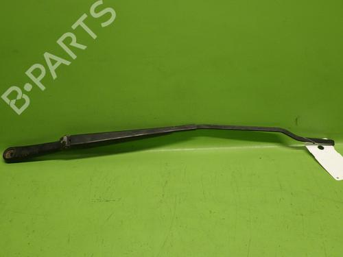 Used Front windshield wiper arm Front windshield wiper arm 37432348 37432348