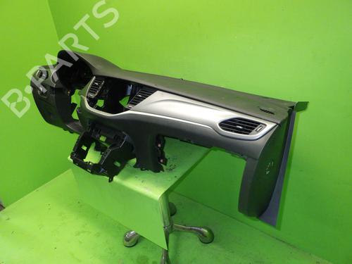 Dashboard OPEL ASTRA K (B16) 1.2 Turbo (68) | BP27351071C46 