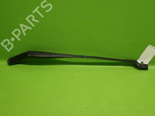 Used Front windshield wiper arm OPEL ASTRA K Sports Tourer (B16) 1.2 Turbo (35) (131 hp) 28206676