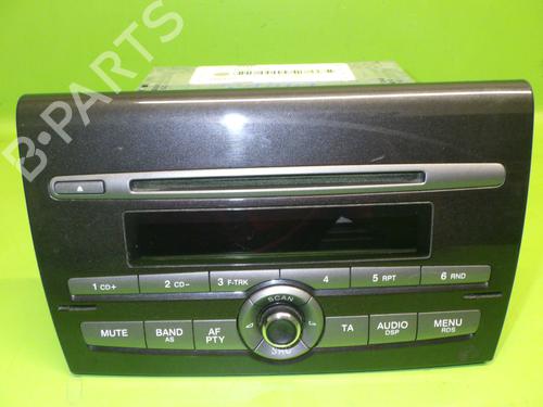 Used Radio FIAT BRAVO II (198_) 1.6 D Multijet (198AXL1B) (120 hp) 13883735