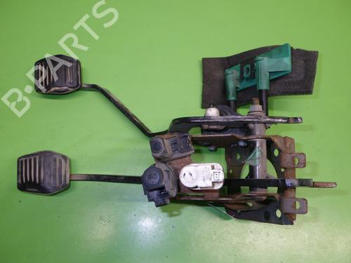 Used Pedal FORD TRANSIT CONNECT (P65_, P70_, P80_) 1.8 Di (75 hp) 16973228