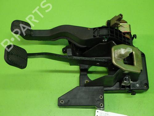 Pedal FIAT DUCATO Van (244_) 2.8 JTD Power (146 hp) 18128380