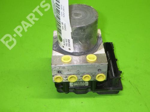Used ABS pump RENAULT MEGANE II (BM0/1_, CM0/1_) 1.9 dCi (BM0G, CM0G) (120 hp) 6396854