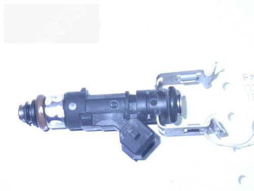 Used Injector FORD FIESTA VI (CB1, CCN) 1.25 (82 hp) 6353561