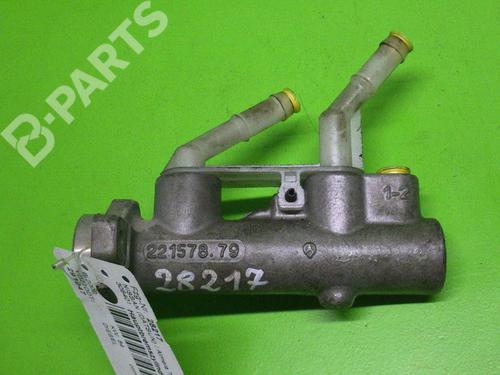 Used Brake master cylinder NISSAN ALMERA TINO (V10) 2.2 dCi (115 hp) 6379210