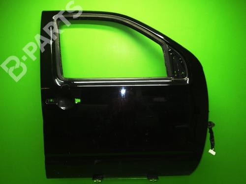 Right front door NISSAN NP300 NAVARA (D40) 2.5 dCi 4WD (171 hp) 8609397