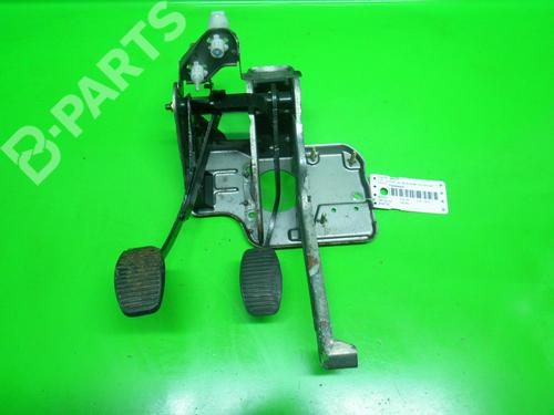 Used Pedal FIAT MULTIPLA (186_) 1.9 JTD 115 (115 hp) 6360060