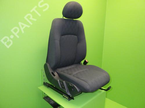 Right front seat MERCEDES-BENZ C-CLASS (W203) C 200 Kompressor (203.042) | BP22535951C16 