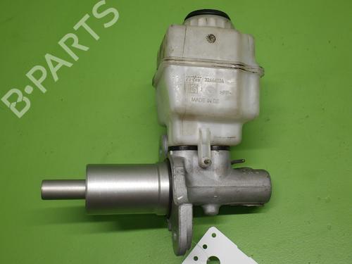 Used Brake master cylinder BMW 5 Touring (F11) 530 d xDrive (258 hp) 32037386