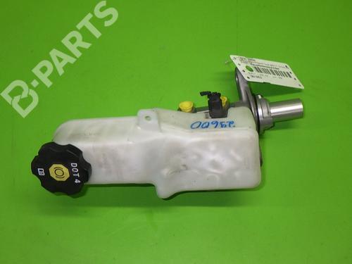 Used Brake master cylinder OPEL INSIGNIA B Sports Tourer (Z18) 2.0 GSi 4x4 (35) (210 hp) 8392227