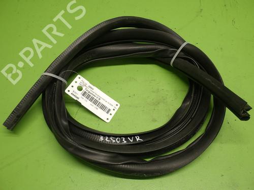 Used Rubber door seal Rubber door seal MITSUBISHI LANCER VIII Sportback (CX_A) 1.8 DI-D (CX9A) (150 hp) 33998625 33998625