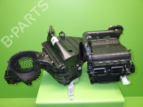 Used Air vent VW TRANSPORTER T5 Van (7HA, 7HH, 7EA, 7EH) 2.0 TDI (140 hp) 22732799