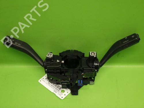 Kombi Kontakt / Stilkkontakt Kombi Kontakt / Stilkkontakt VW CADDY III Box Body/MPV (2KA, 2KH, 2CA, 2CH) 1.9 TDI (105 hp) 33712108 33712108