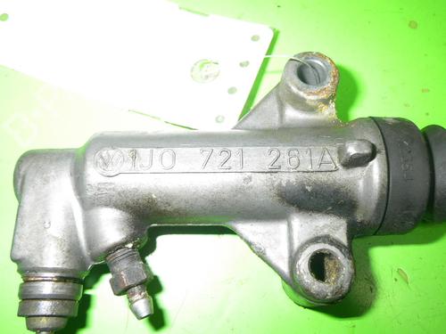 Clutch slave cylinder AUDI A3 (8L1) 1.6 | BP14702084M113 