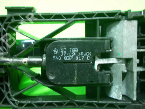 Rear left exterior door handle VW GOLF V (1K1) 1.4 16V | BP6368356C130 