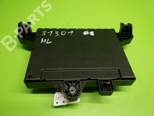 Fuse box OPEL ASTRA J Sports Tourer (P10) 1.3 CDTI (35) | BP11724397E1 