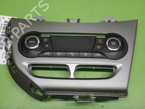 Used Climate control Climate control FORD FOCUS III Turnier 1.0 EcoBoost (100 hp) 33221246 33221246