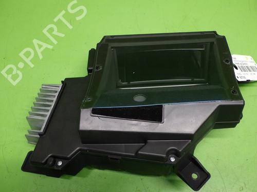 Used Display monitor OPEL INSIGNIA B Grand Sport (Z18) 2.0 CDTi (68) (174 hp) 27092381