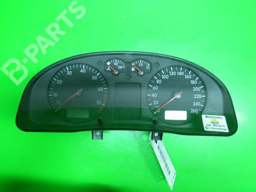 Used Instrument cluster VW PASSAT B5 (3B2) 1.6 (101 hp) 6400249