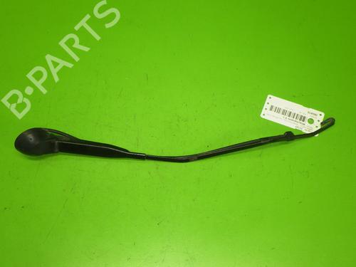 Used Front windshield wiper arm SMART CABRIO (450) 0.6 (S1OLA1, 450.441, 450.442, 450.443) (55 hp) 14739936