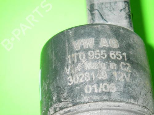 Sprinklervæskepumpe VW PASSAT B6 (3C2) 1.9 TDI | BP14705868E24 