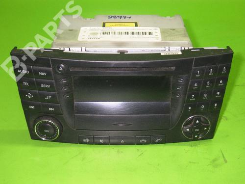 Used Radio MERCEDES-BENZ E-CLASS T-Model (S211) E 270 T CDI (211.216) (177 hp) 6384737
