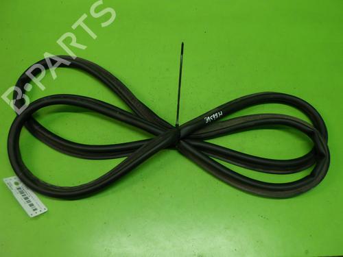 Used Rubber door seal OPEL GRANDLAND / GRANDLAND X (A18, P1UO) 1.2 (75) (131 hp) 27350914